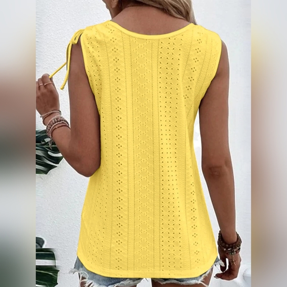 Just In !! Trendy Eyelet Tie Shoulder Scoop Neck Tank Top - Picture 2 of 5